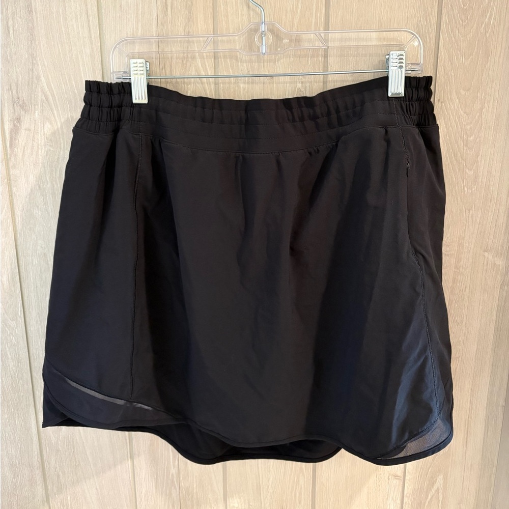 Black lululemon skort